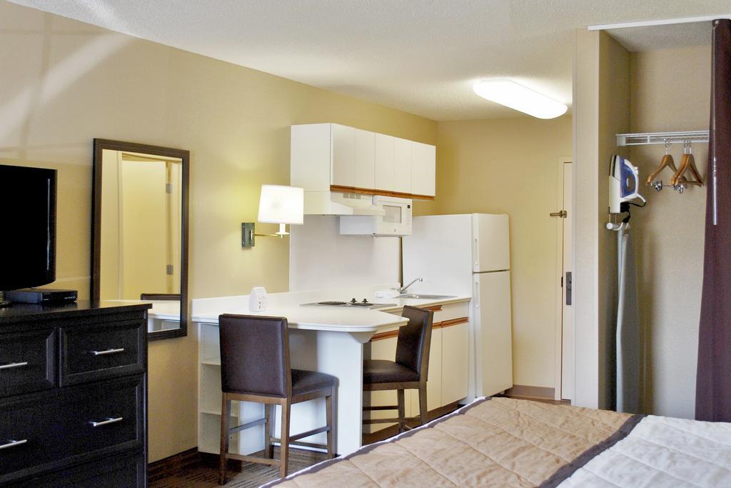 Extended America - Philadelphia - - Dresher Rd Horsham